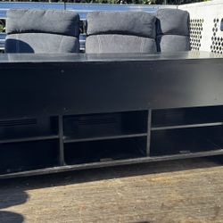 Credenza / Tv stand 65” Oak Wood