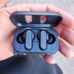 Skullcandy Bluetooth Headphones Dime Model 