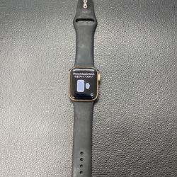 Apple Watch 5 Series 40MM Rose Gold