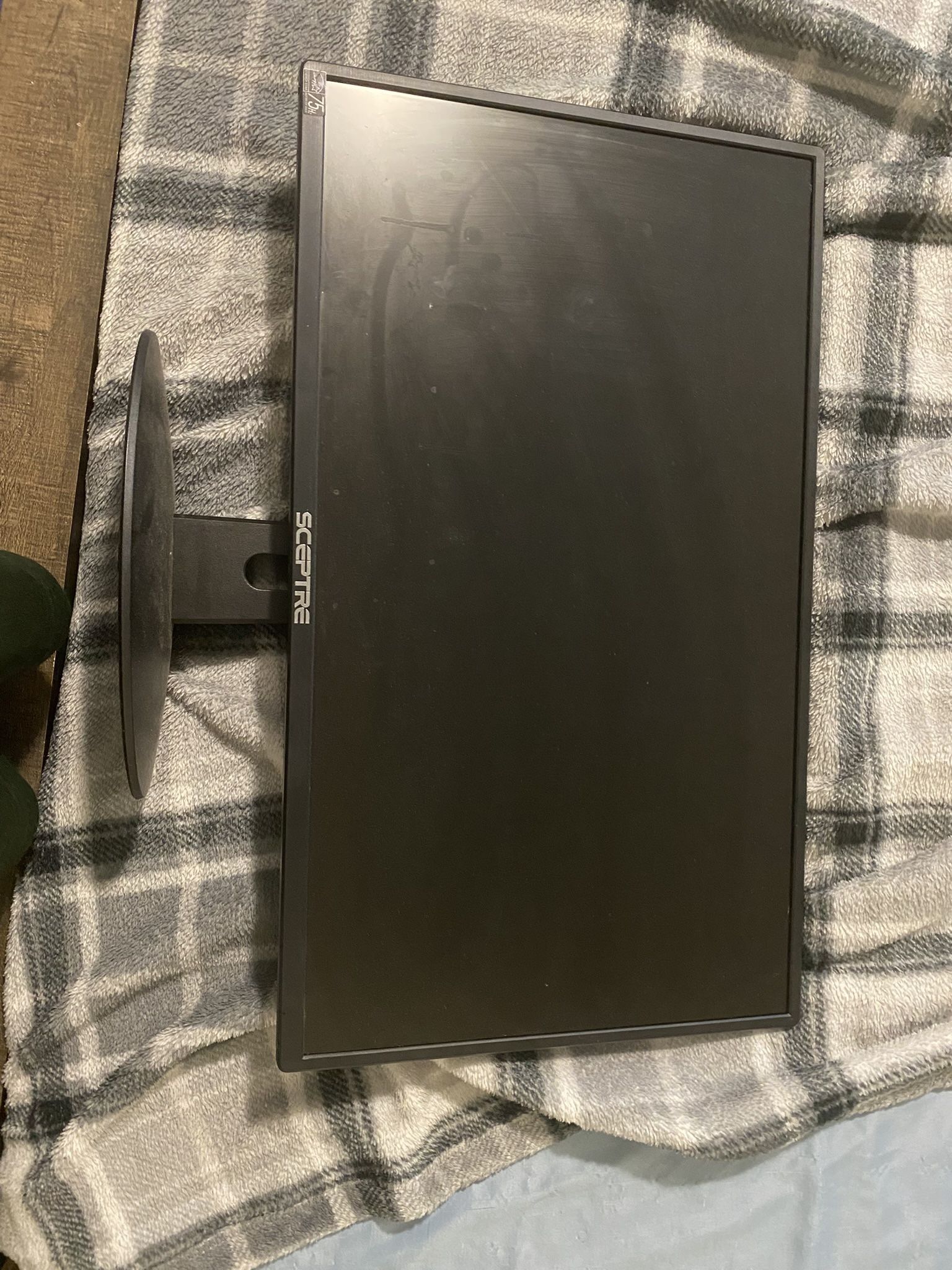 75 HZ Sceptre Monitor