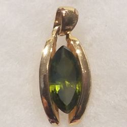 Green Emerald Pendant In 14 Karat GOLD