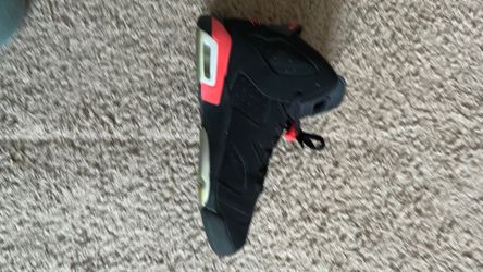 Nike air jordan 6(black,red) size:6.5Y