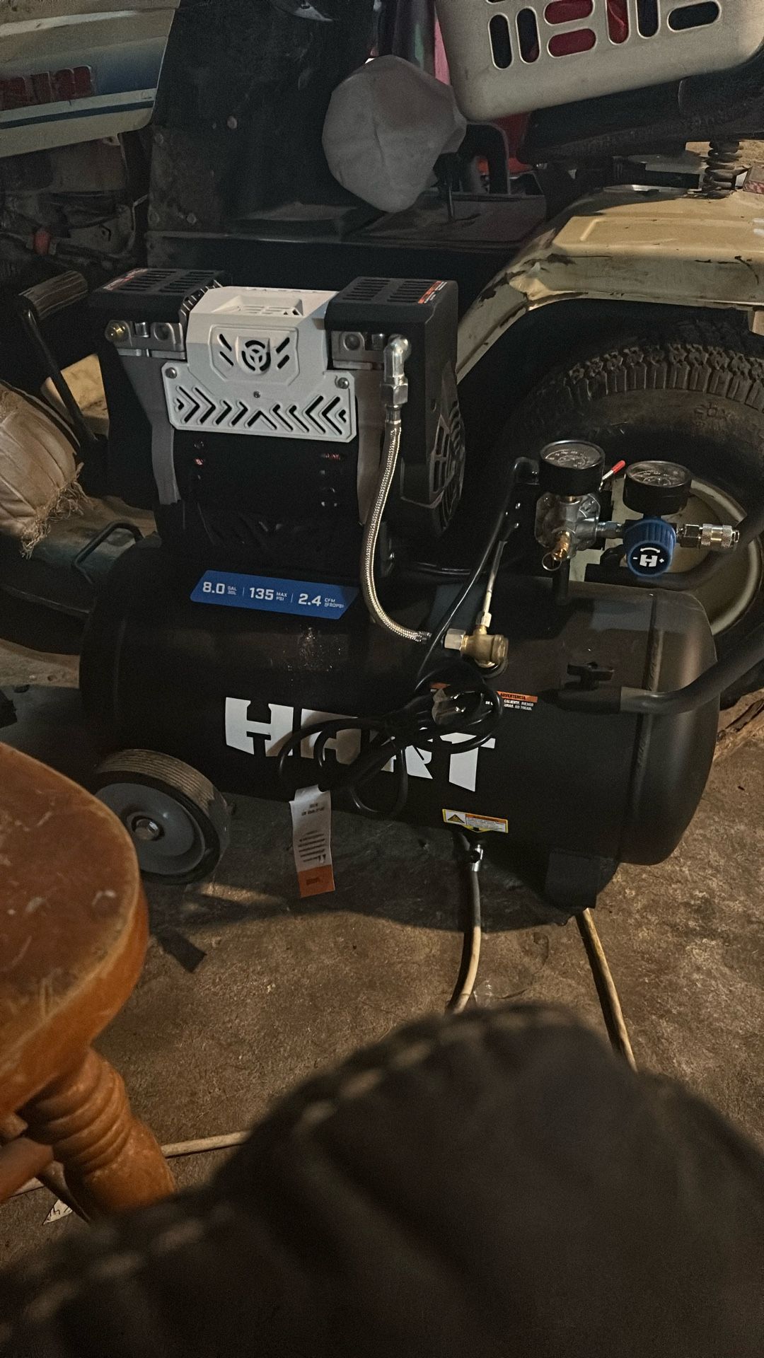 Hearts 8 Gal Air Compressor 