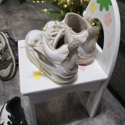 Jordan 4 Sand Size 6.5 Use