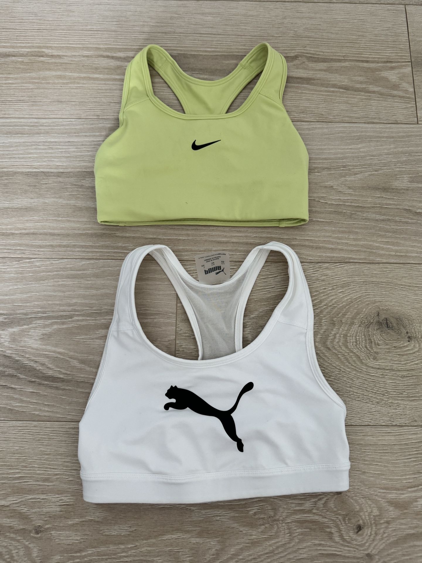 Selling womenโs Nike & Puma sports top, size XS โ $10.