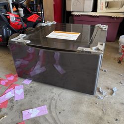 LG Front Load Washer/Dryer Base