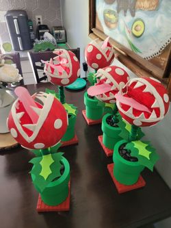 Mario Bros. Piranha Plant Centerpieces
