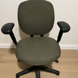 Desk Chair  (Read Description)