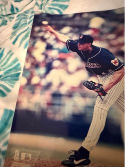 Eric Show San Diego Padres Vintage Baseball Pitcher Signed Photo
