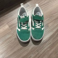 Green/white Kids UltraRange Vans Size 1.5