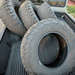 Bf Goodrich All Terrain KO2 275/70/17 TIRES ONLY