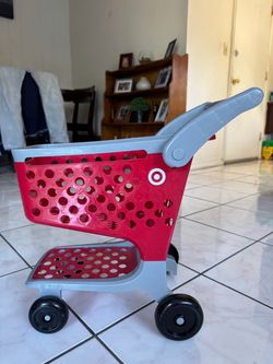 Kid’s target shopping cart toy