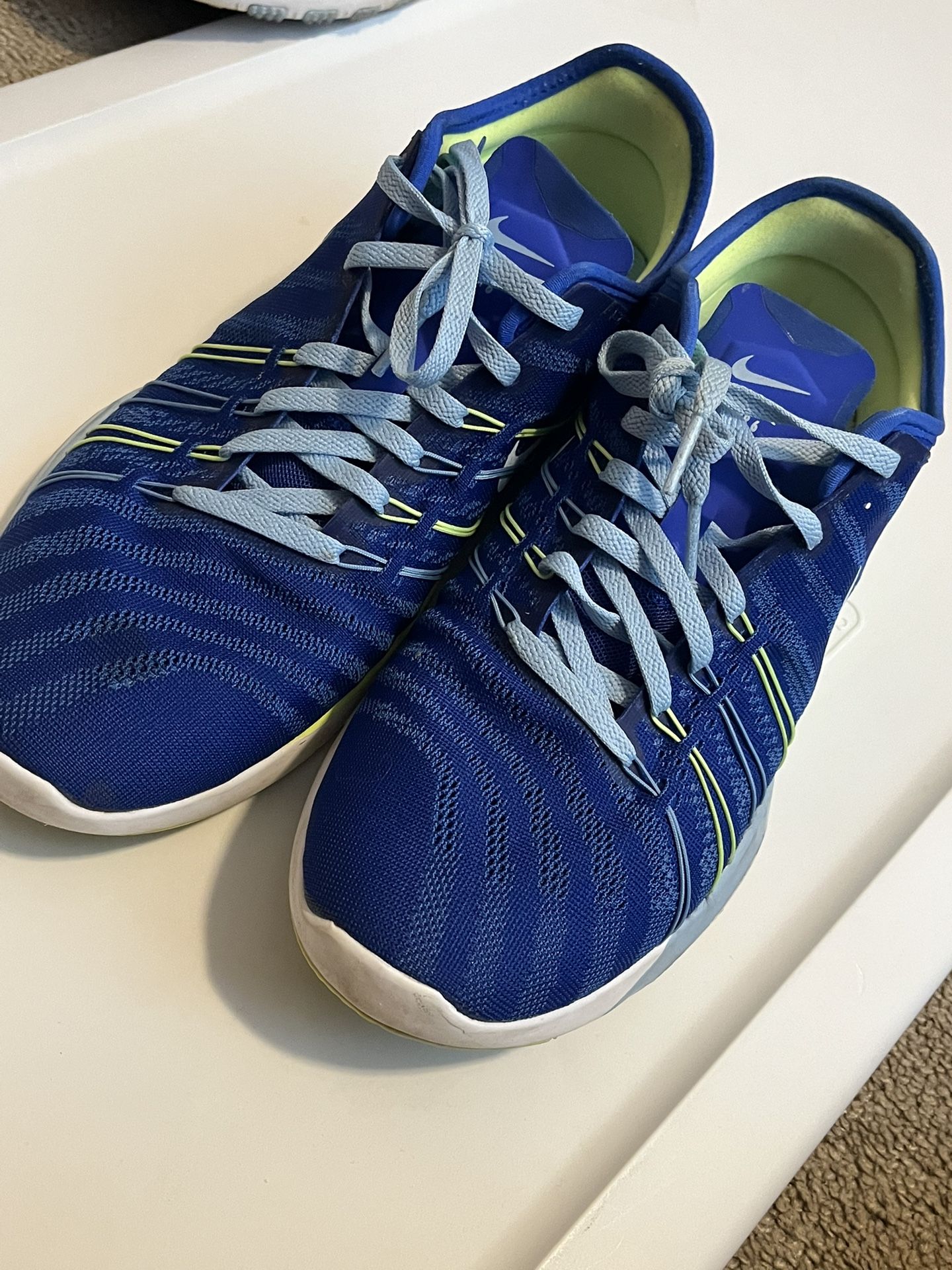 Nike TR 6 Blue Women’s Size 11