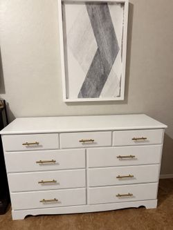 9 Drawer Dresser