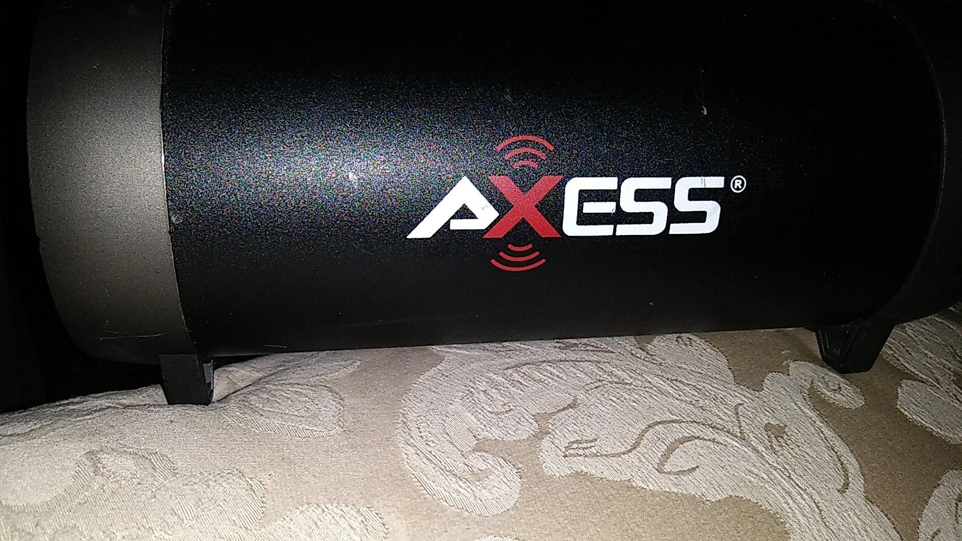 Axess blutooth speaker with built in equalizer. Multimode.