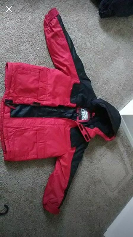 Boys winter jacket size 10/12