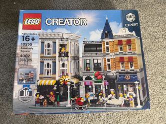 Lego Assembly Square Brand New In Box