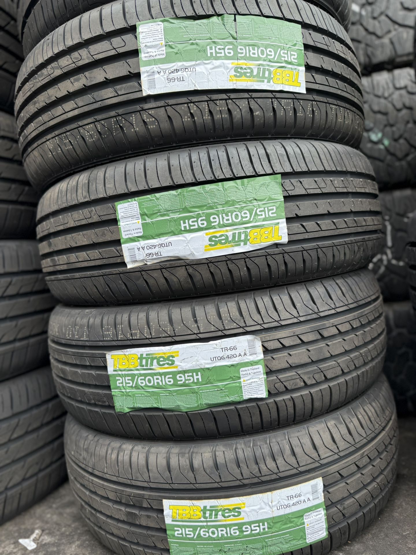 Vendo llantas nuevas 215-60-R16 Marca TBB TIRES