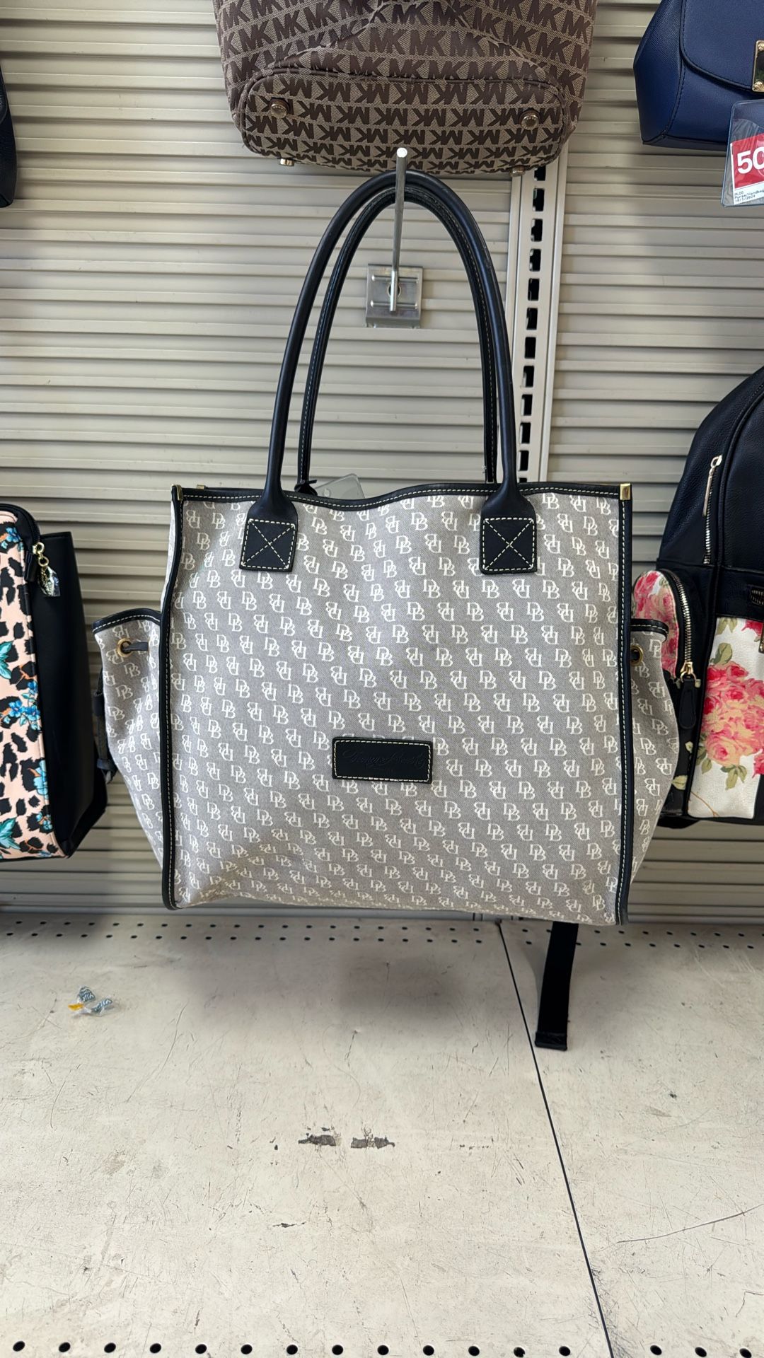 Dooney & Bourke Purse