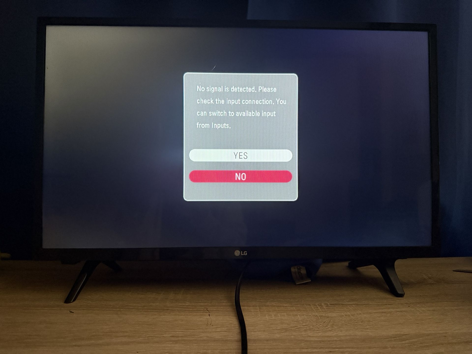 28 Inch LG TV (No Remote)