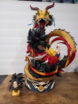 Goku Super Saiyan 4 Figure