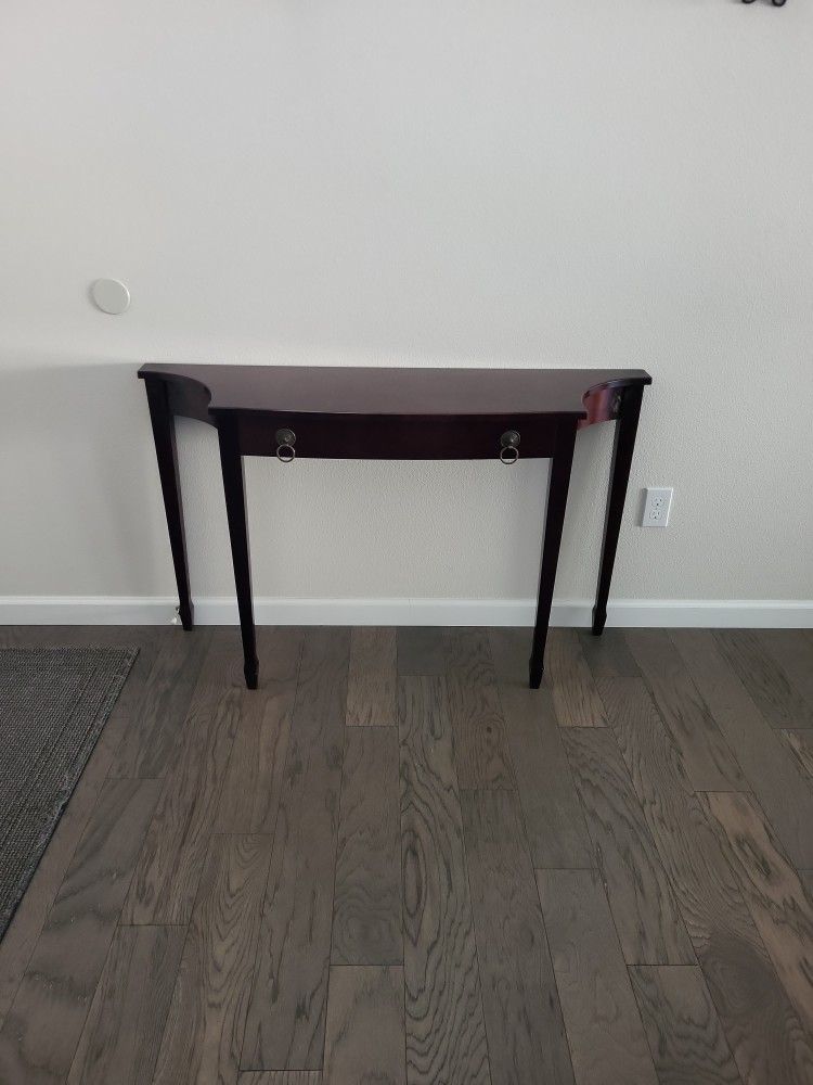 Entryway Table. Bombay Brand. Solid Wood. 