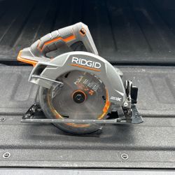 18V Brushless Cordless 7-1/4 in. Circular Saw 