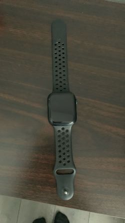 Apple Watch Series 9 45 mm