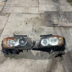 2008 BMW 328I headlights