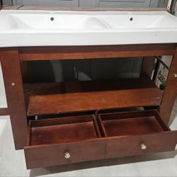 48" Bathroom Vanity With Mirror- never Used