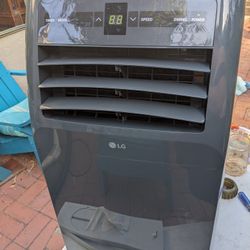 LG Portable Air Conditioner 12,000 BTU