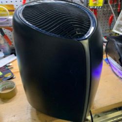 Honeywell ifD Air Purifier/ BARELY USED ONLY A FEW TIMES