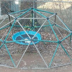 Climbing Dome WOODBRIDGE VA 3-9-26 DAYCARE NEED GONE ASAP