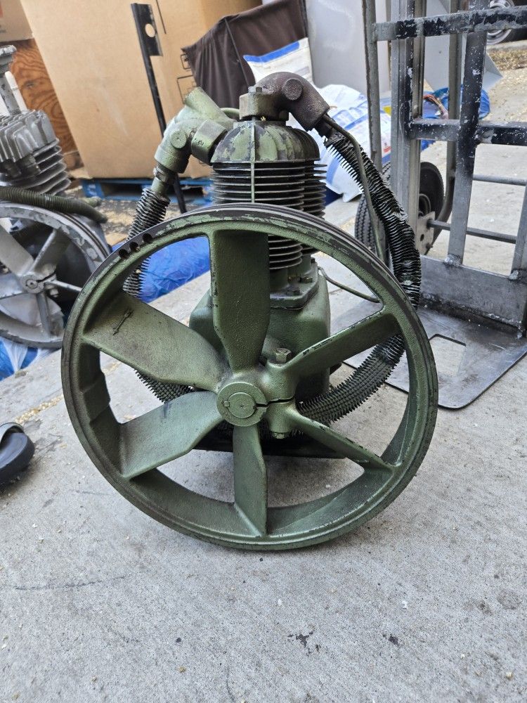 AIR COMPRESSOR PUMP