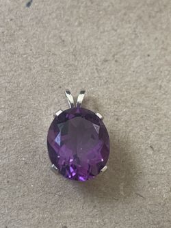 NWOT Fauceted Genuine Amethyst Pendant No Chain Signed