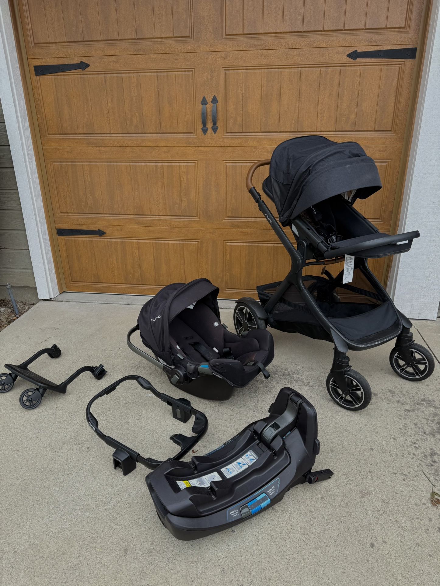 Nuna Travel System