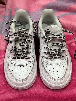 Nike boys shoes