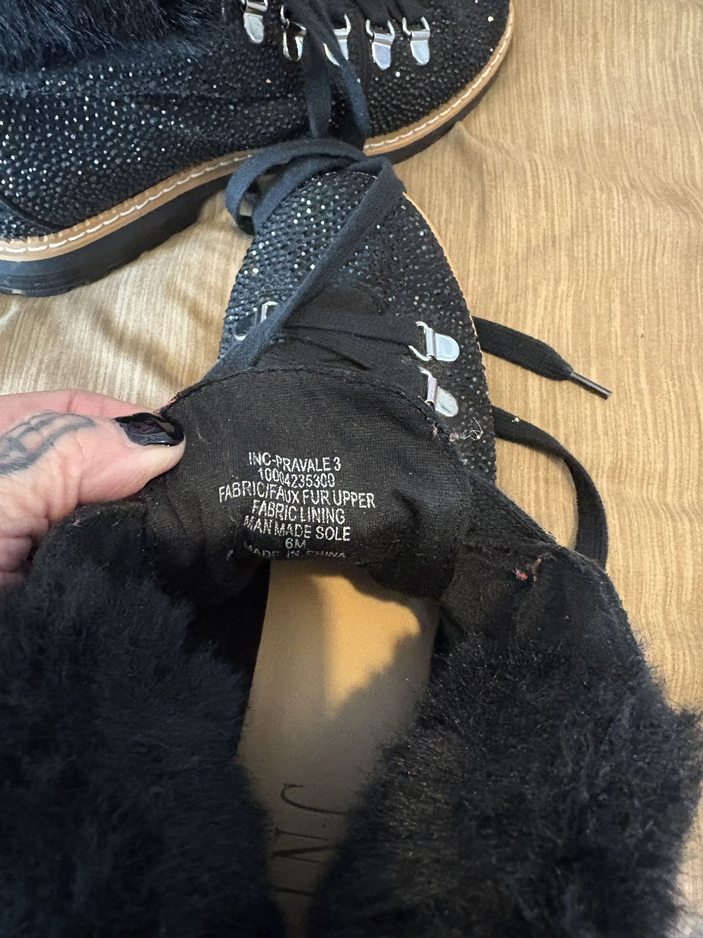 Super Cute Sparkly Boots INC With Fake Fur