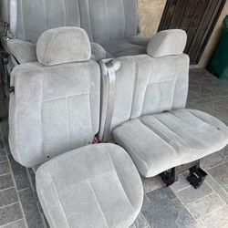 2005 Trailblazer Seats Front And Back Role