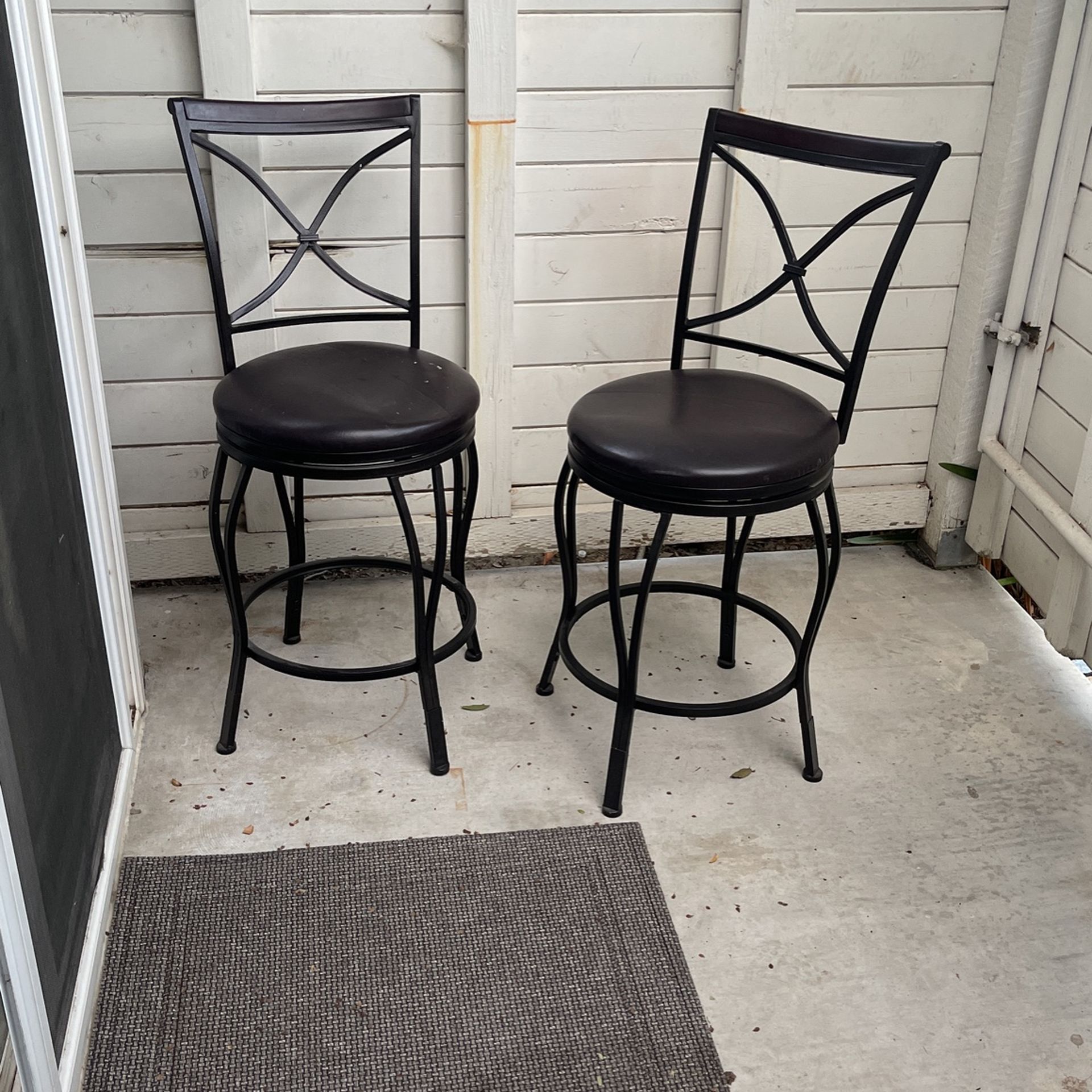 Cute Chairs For Breakfast Nook