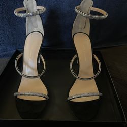 Giuseppe Zanotti Size 10.5B Black High Heels