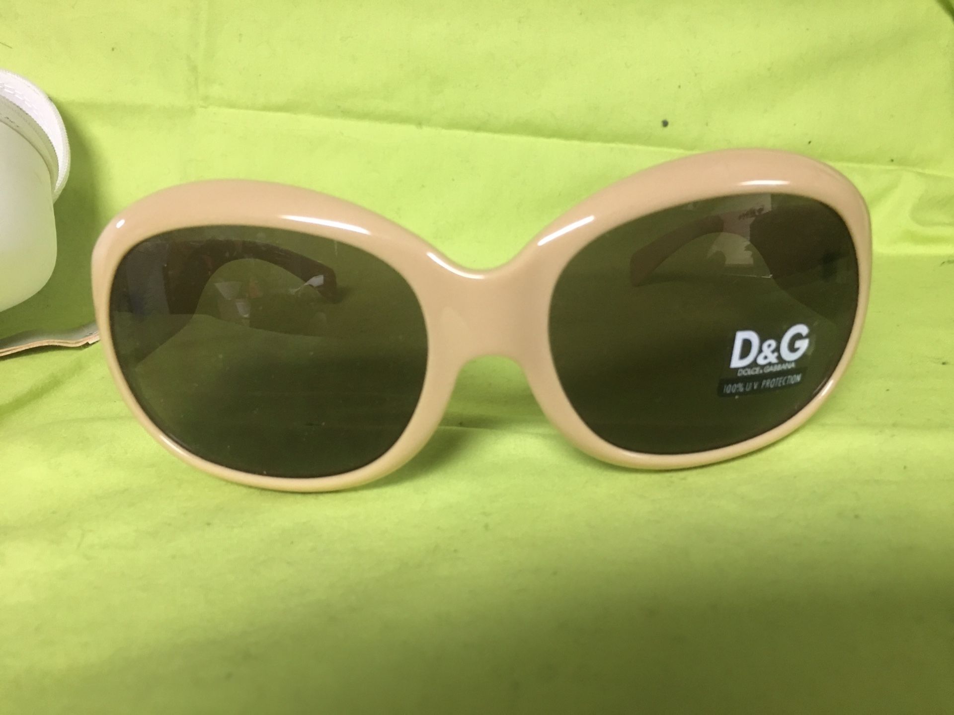 Dolce & Gabbana d&g 100% ur protected sunglass