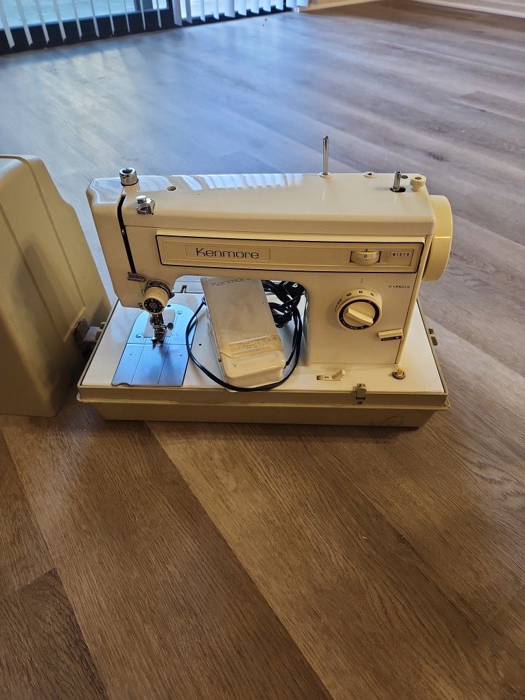 Kenmore Vintage Sewing Machine