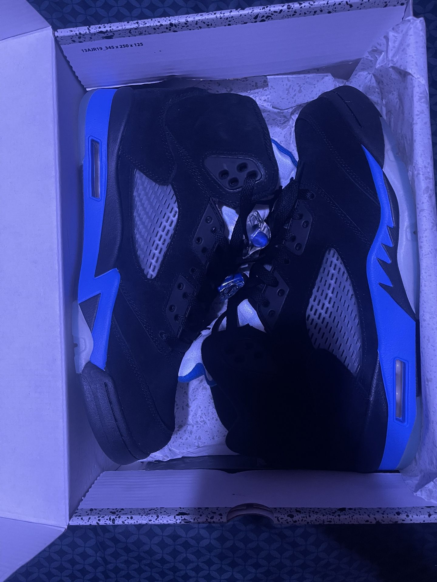Jordan Retro 5  (Racer Blue) 