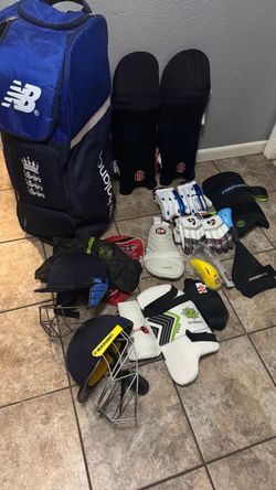 New Balance duffle cricket wheelie kit bag