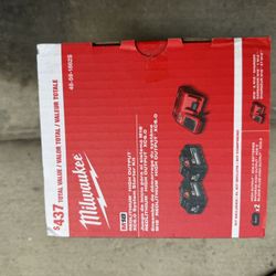 Milwaukee Battery Kit New  M18