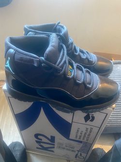 Gamma blue size 9