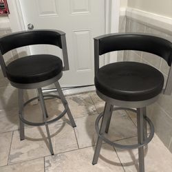 Bar Stool Type Chairs LIKE NEW 