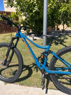 “2018” Liv Embolden 2 MTB (orange & blue)