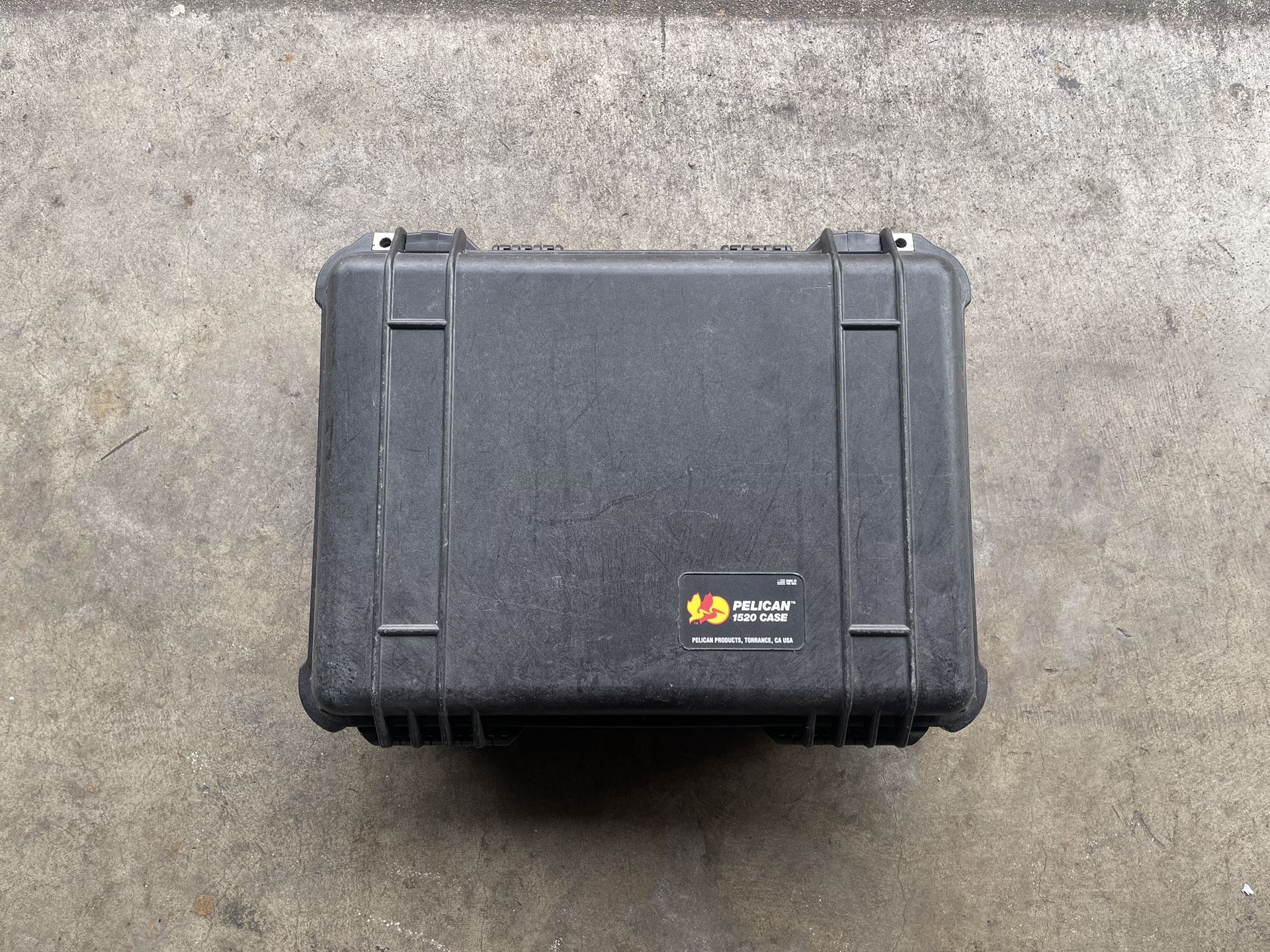 Pelican 1520 case + new foam $180